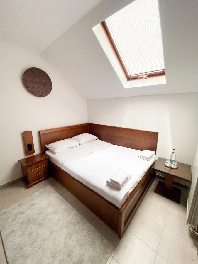 Apartments & Rooms Brijest Plav Exterior photo