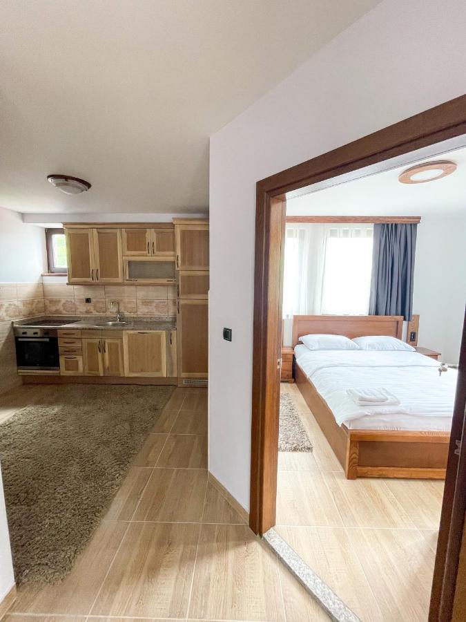 Apartments & Rooms Brijest Plav Exterior photo